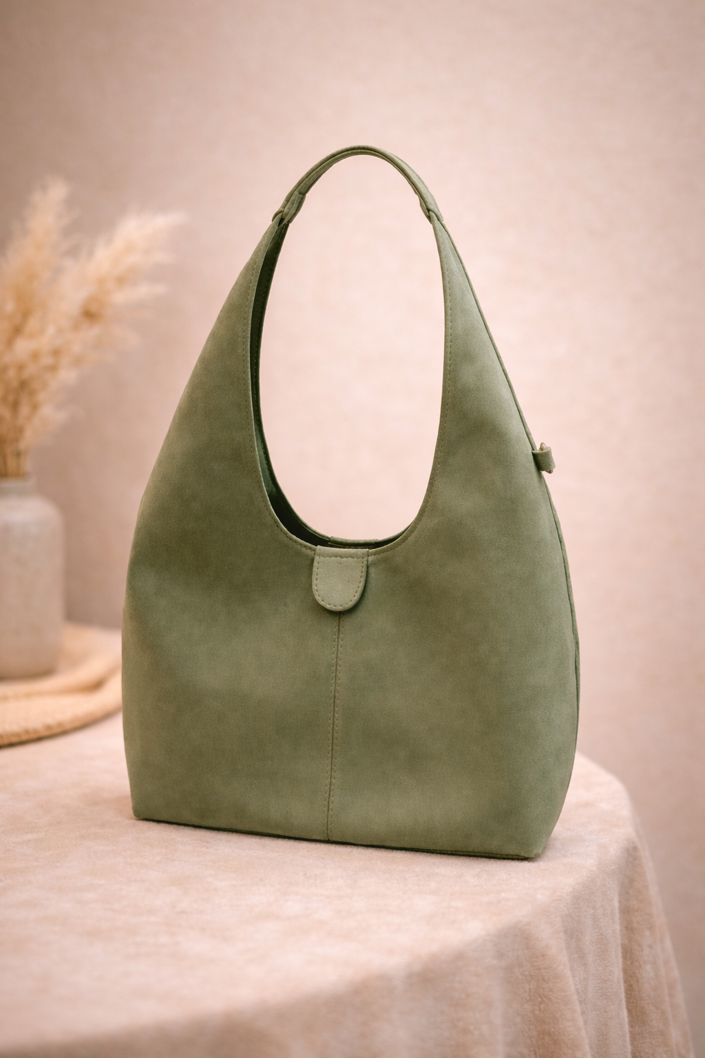 Large Everyday Bag in Mint Suede